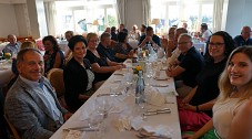 Belegschaft in der Jubilumsfeier